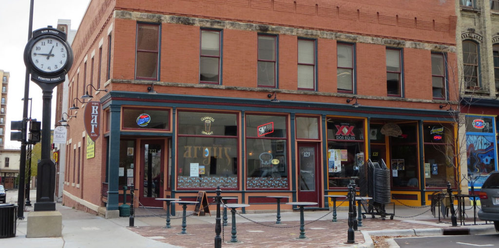 PACK THE PATIO! The Madison Downtowners